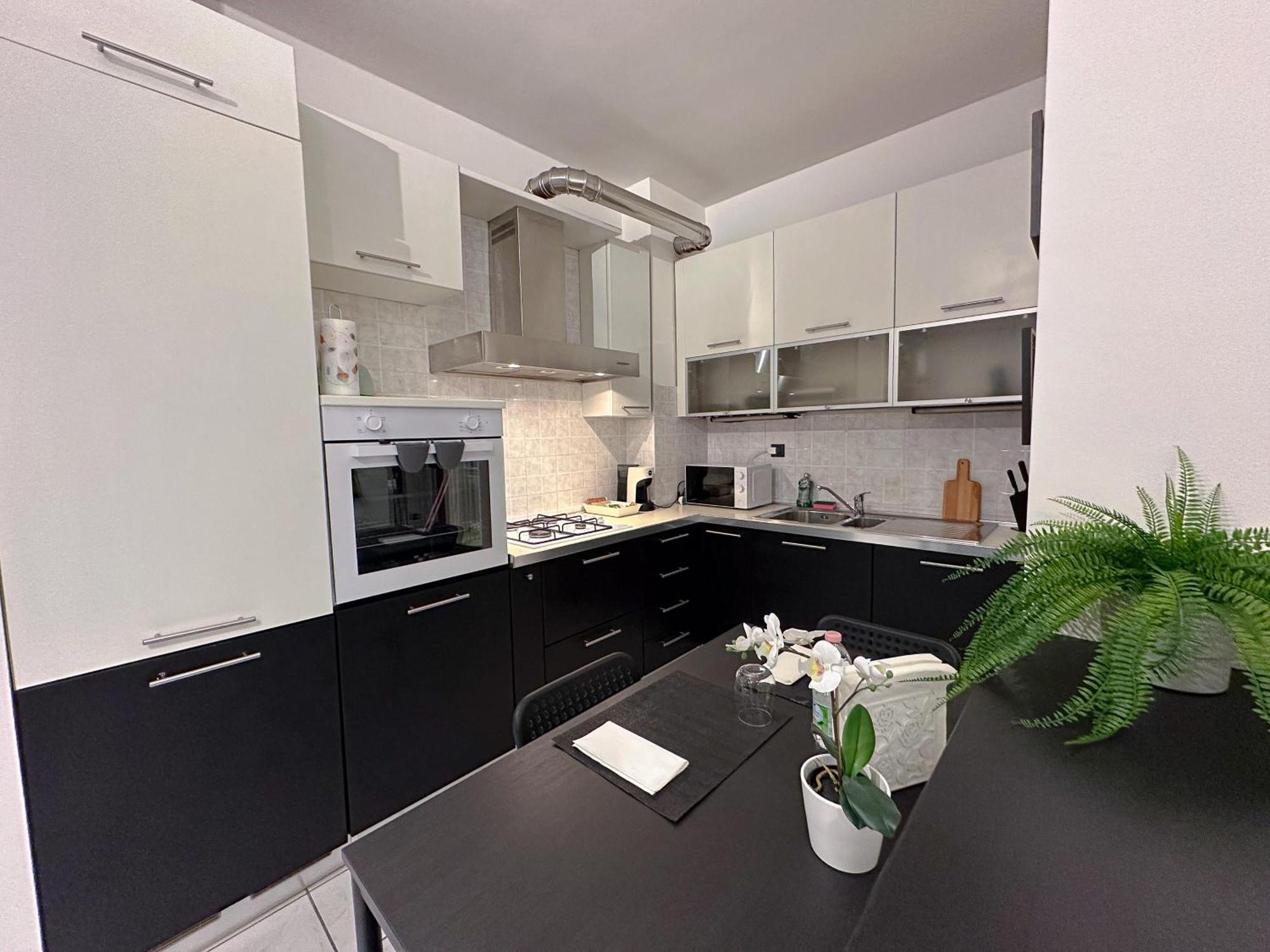 Bora Scura Apartment Триест Экстерьер фото