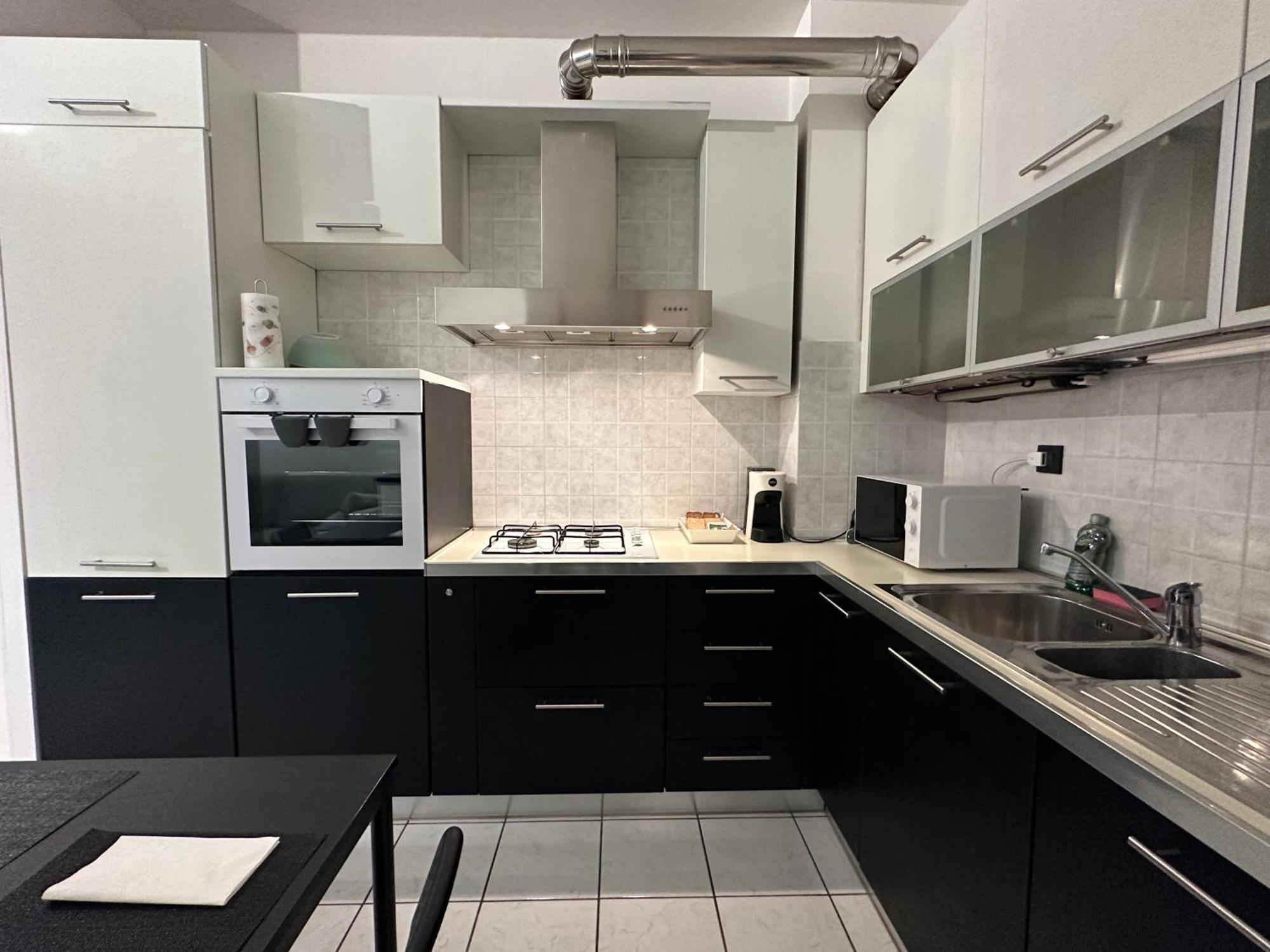 Bora Scura Apartment Триест Экстерьер фото